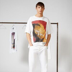 🎁 Versace Jeans Couture Printed Oversize T-shirt